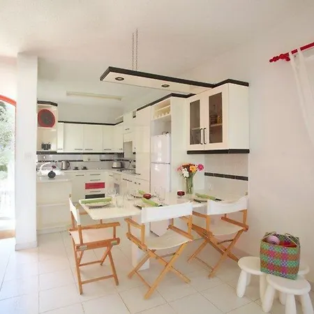 You And Your Family Can Rent A Luxury 33 Villa Protaras